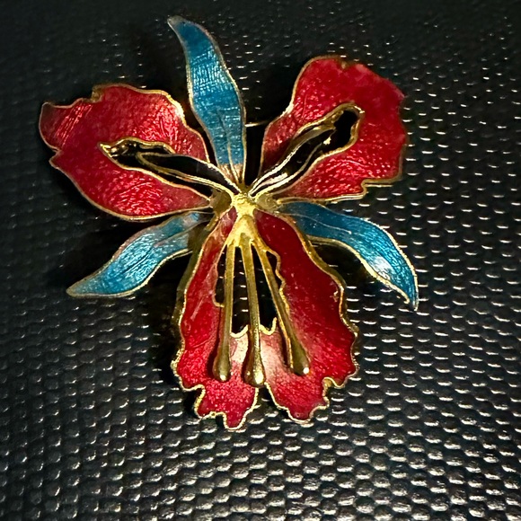 Vintage Jewelry - Vintage gold-plated burgundy/blue cloisonne enamel orchid broach